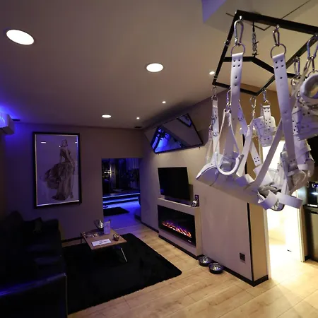 Residenz-bdsm-apartment * Мюнхен