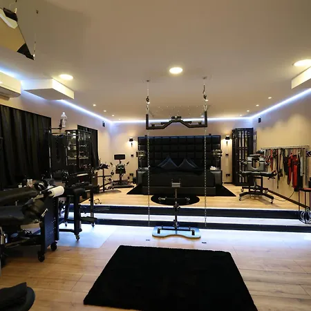 Residenz-bdsm-apartment Апартаменты Мюнхен